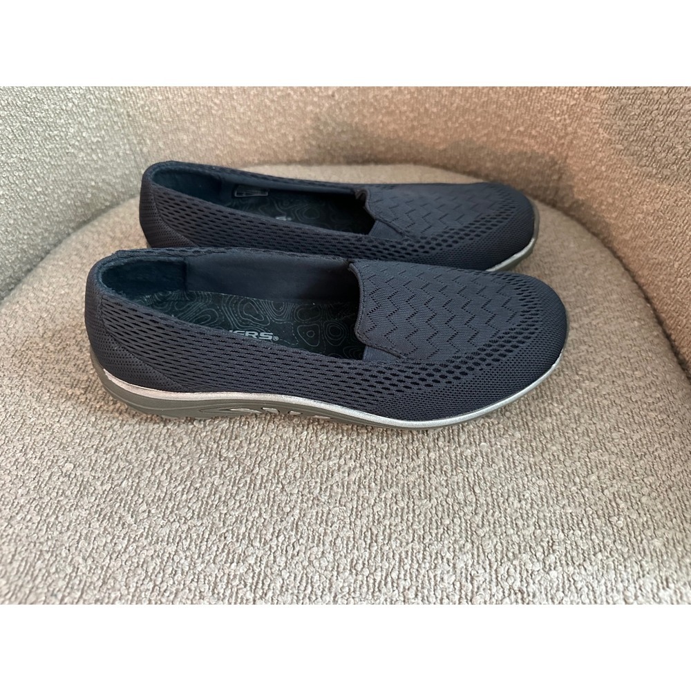 Skechers Women's Black Slip-On Knit Comfort Loafers